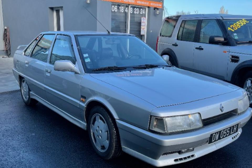 RENAULT R21 2 LITRES TURBO    ANNEE  08/1989